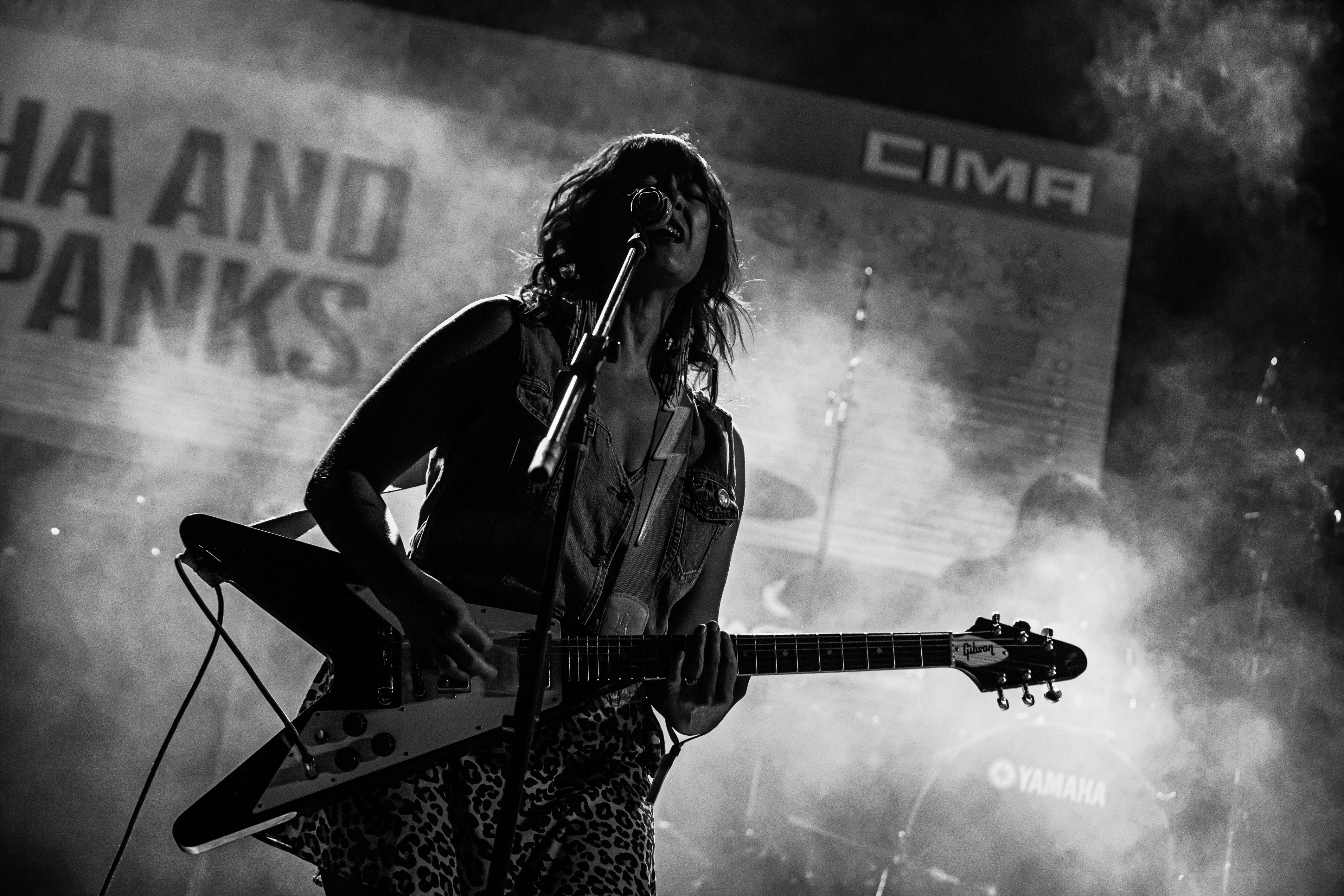 Midnight Welcomes Miesha and The Spanks: A New Force in Rock